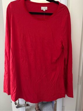 Wonderly Red Long-Sleeve Crewneck Tee